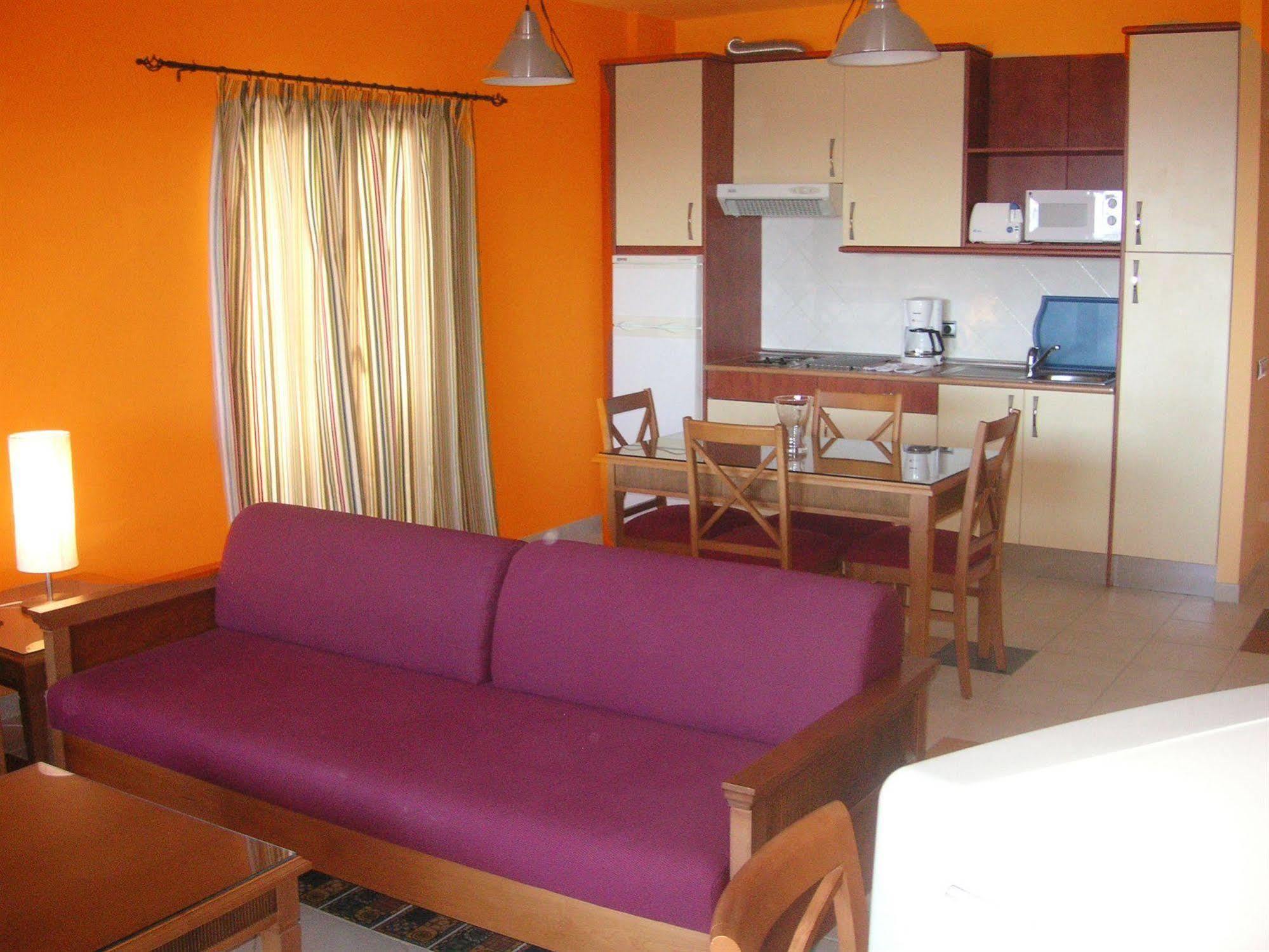 Aparthotel El Cerrito Los Cancajos Exterior photo